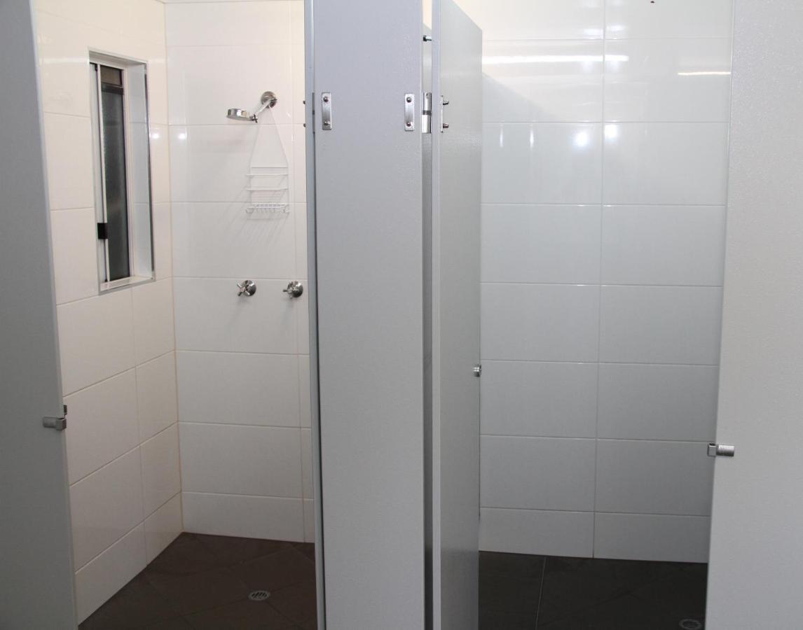 The Jack Backpackers Hostel Cairns Bagian luar foto