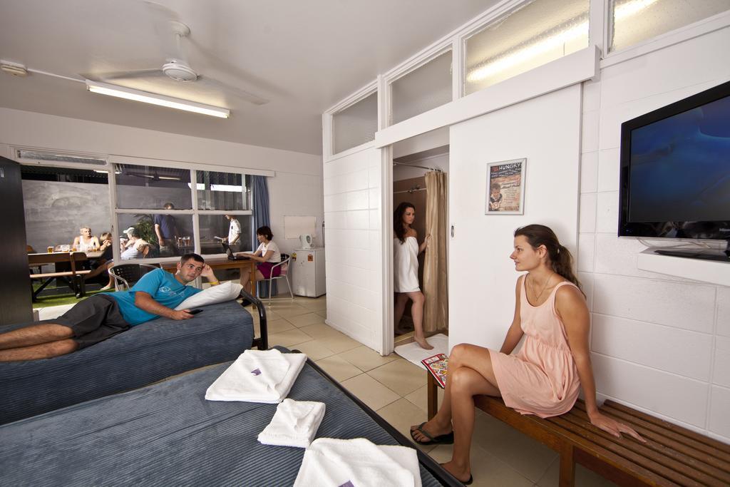 The Jack Backpackers Hostel Cairns Ruang foto