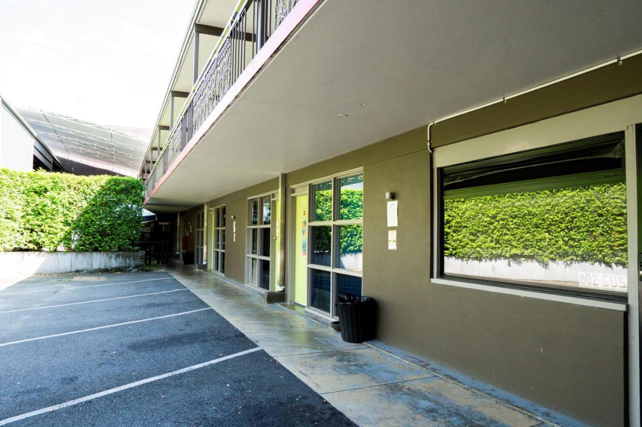 The Jack Backpackers Hostel Cairns Bagian luar foto